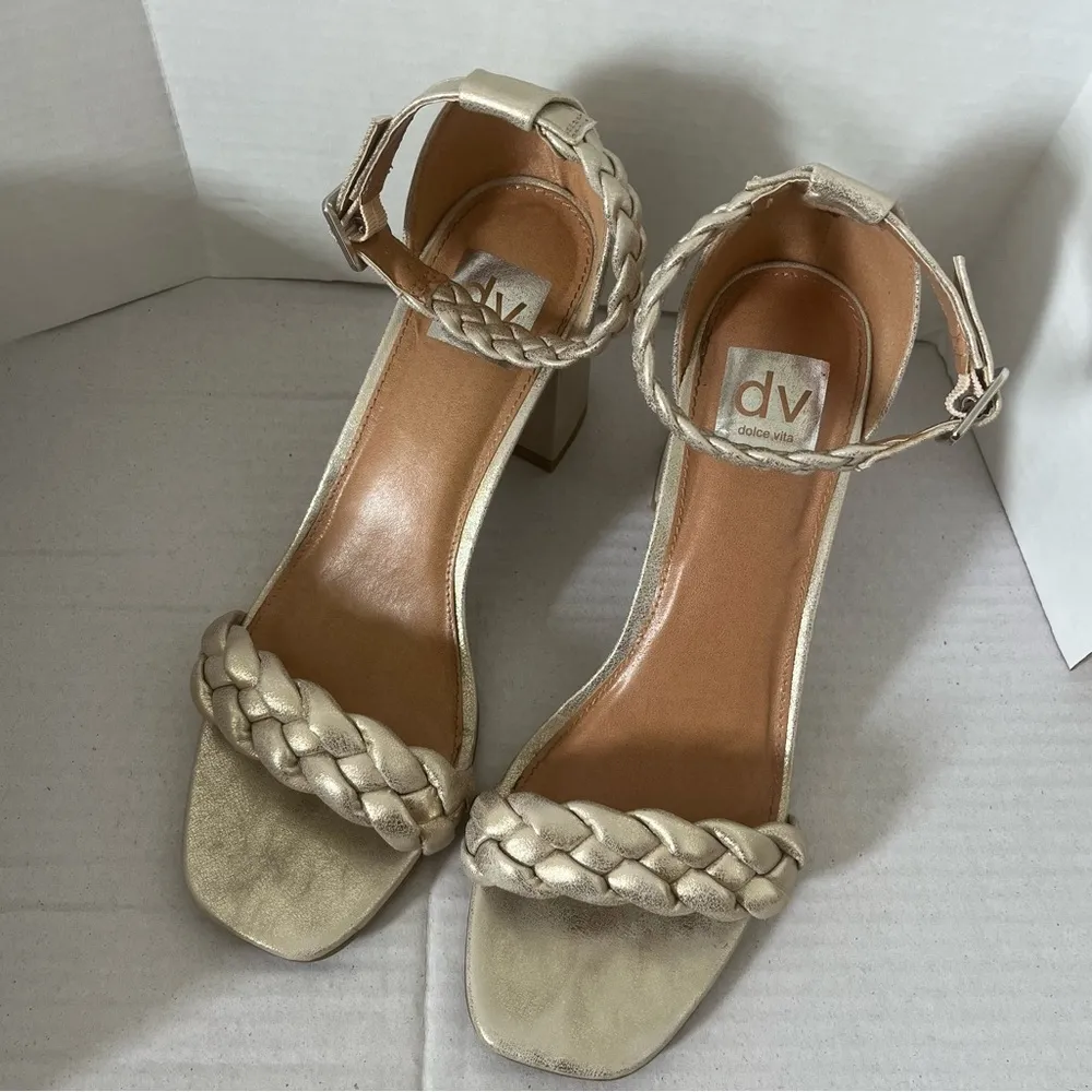 DV Dolce Vita Hassa Elegant Gold Braided Block Heel Sandals Women’s 9 Buckle - Image 3