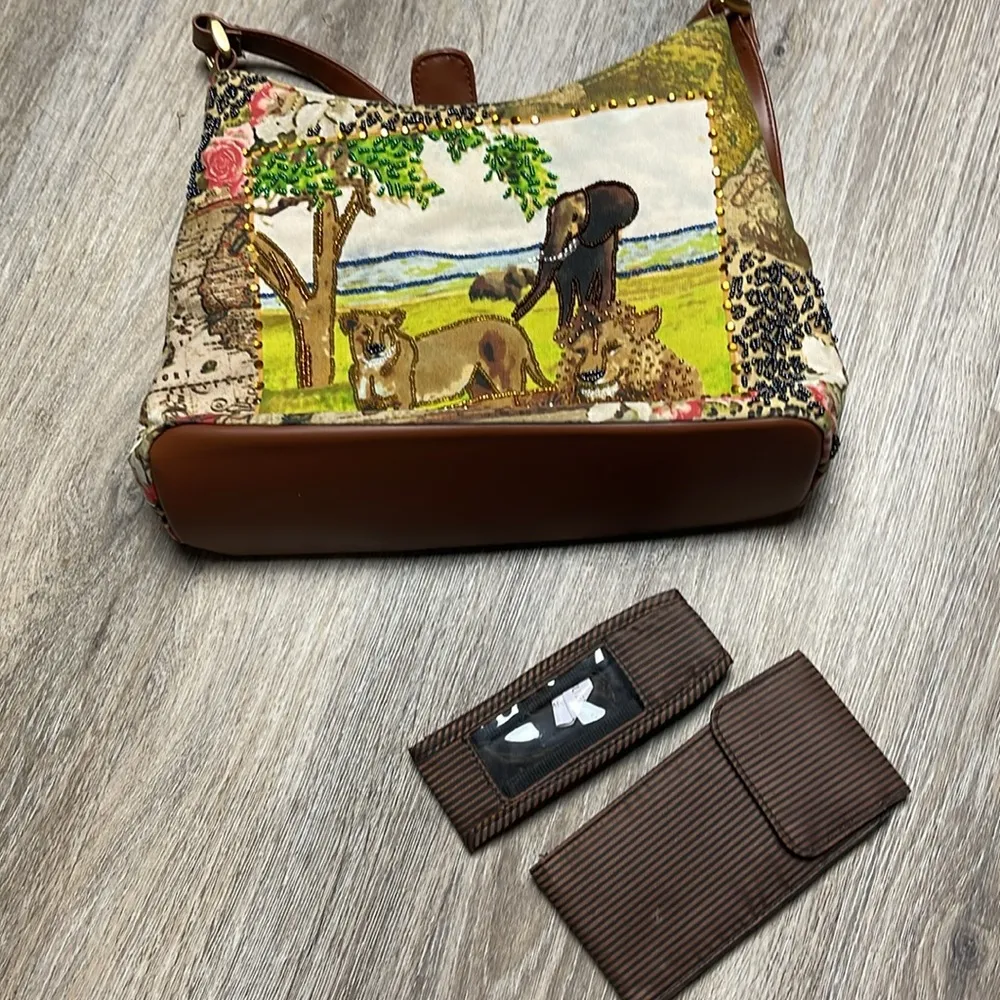 Bueno Safari Print  Shoulder Bag - Image 12