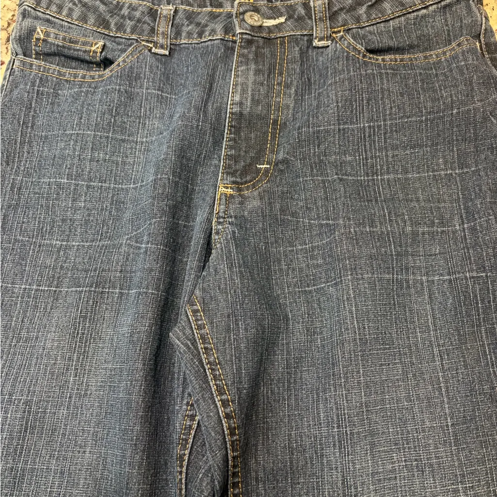 Riders by Lee Women's Mid Rise Boot Cut Jeans - Dark Blue - Image 3