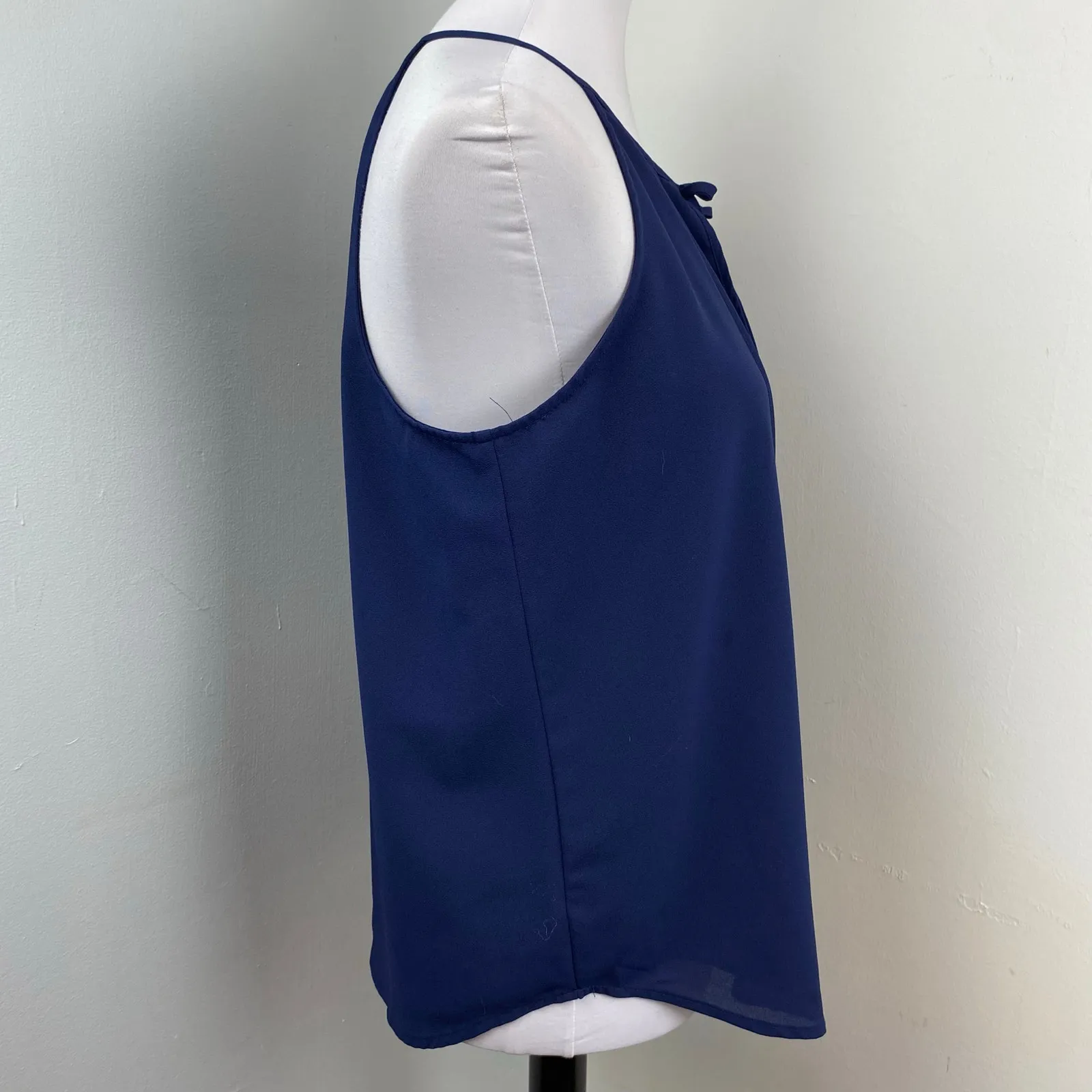 Paper Crane Navy Pleated Sleeveless Blouse Tank Top Tassels Large - Image 3