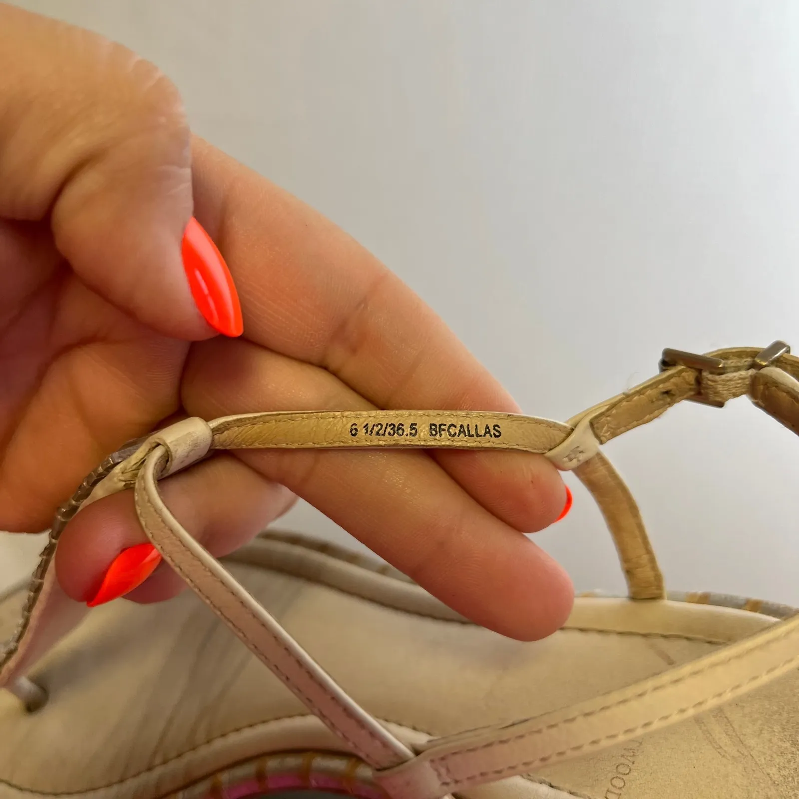 Brian Atwood Embellished Thong‎ Sandals Size 6.5 Beige Leather Dress Shoes - Image 3