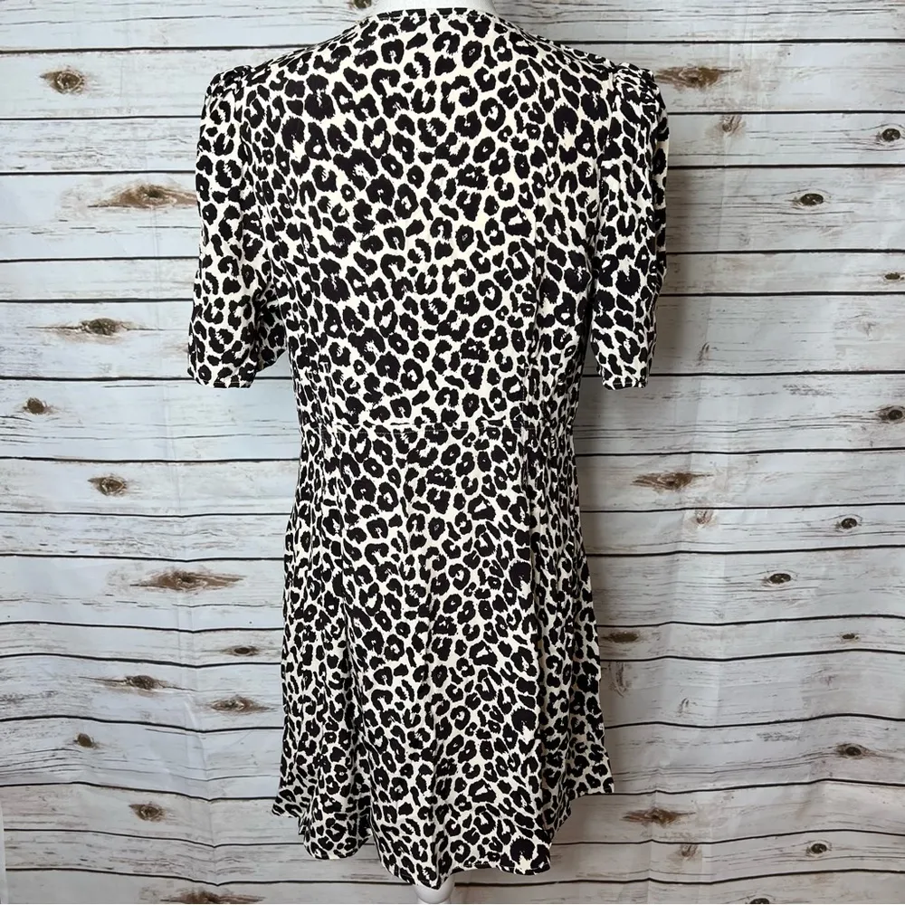 🌱Something Navy Leopard Mini Dress Size L - Image 3