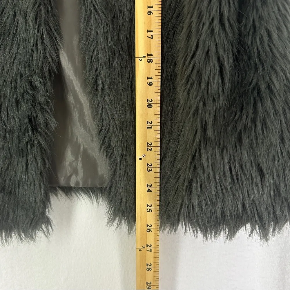 Charming Charlie Faux Fur Lined Vest Womans Size M Black - Image 3