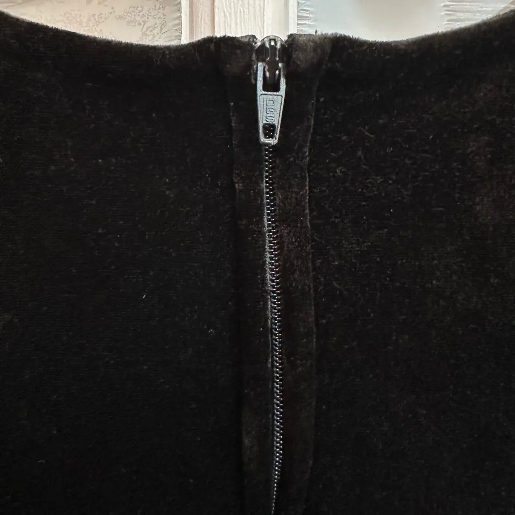 Vintage Betsey Johnson Black Label 90’s Velvet Classic Timeless Dress Size M - Image 5