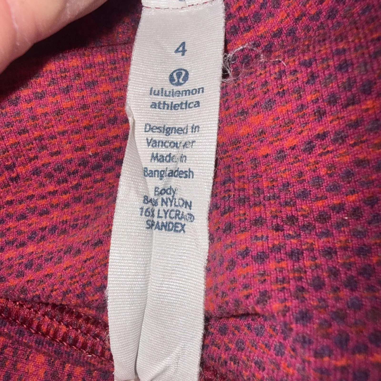 Lululemon Wunder Under Crop Pant Red Bumble Berry Flaming Tomato Jacquard Size 4 - Image 9