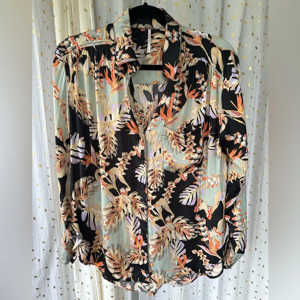 Free People Under The Palms Button Down Silky Soft Tropical Blouse Top XS - Image 4