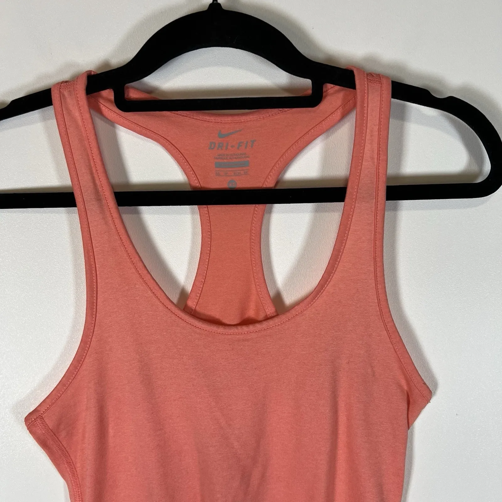 Nike Dri-Fit pink Womens Athletic Tank Top XS Activewear‎ Running Yoga Pilates - Image 2