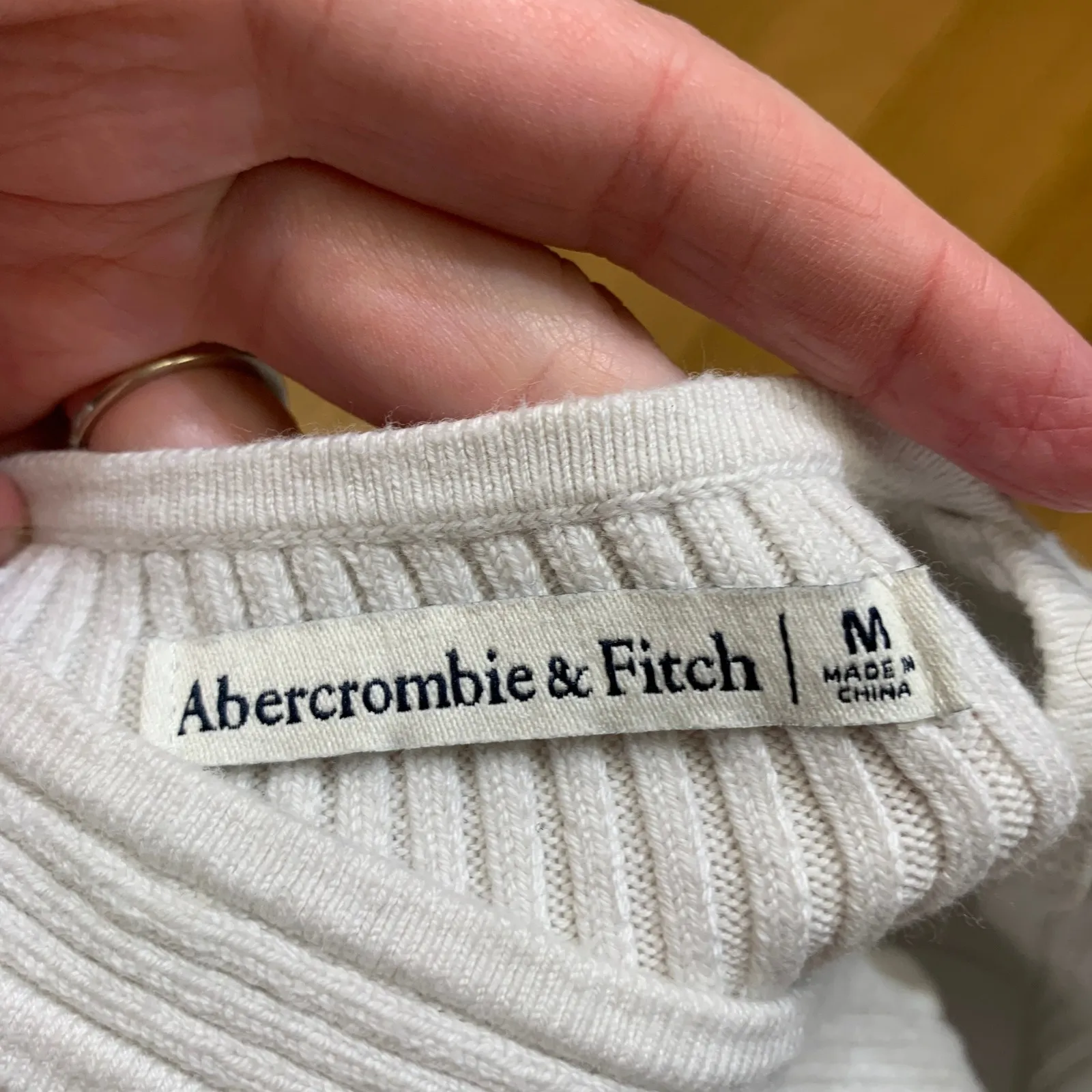 Abercrombie Fitch Ribbed V Neck Tank Top Ivory Womens Size Medium Stretch - Image 5