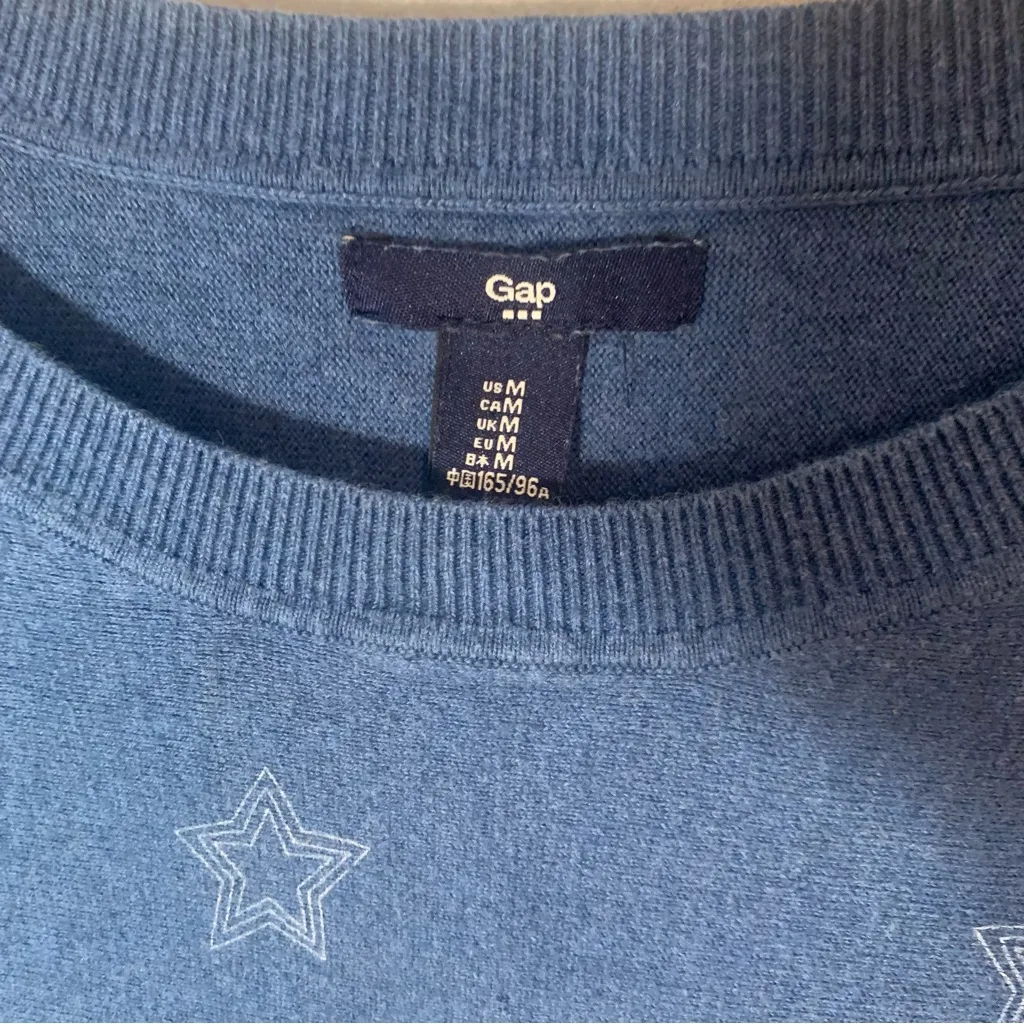 GAP Blue Star Crew Neck Sweater Ladies Size Medium - Image 2