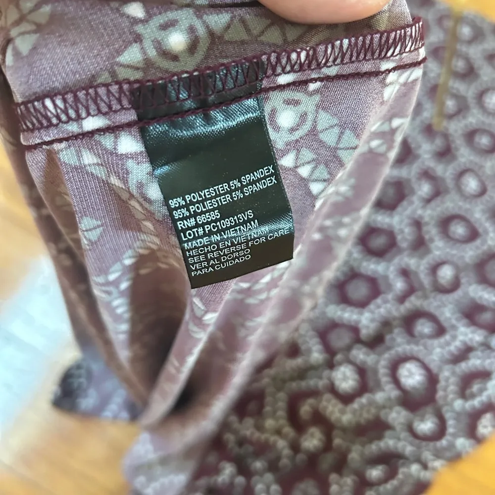 NWT Perceptions New York Women's Burgundy Patterned Dress size S - Image 7