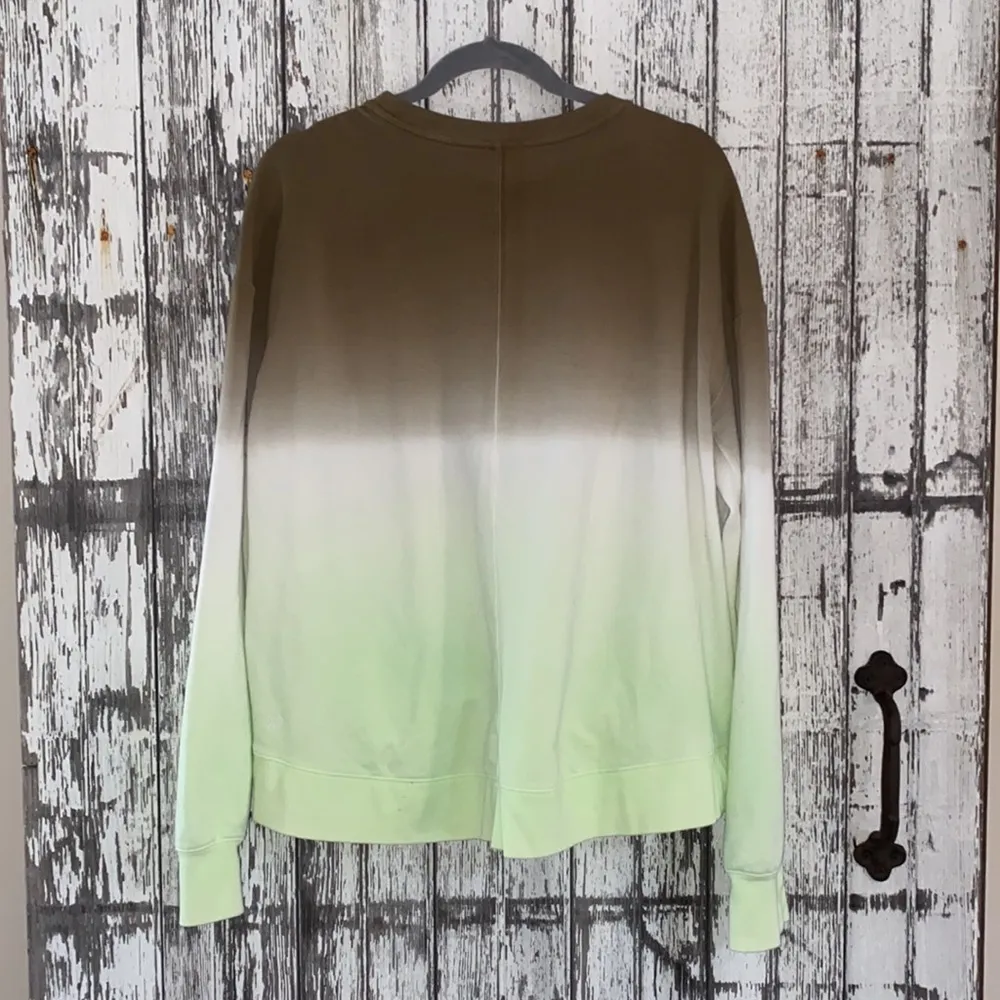 All in motion green ombré crewneck active sweatshirt - Image 5