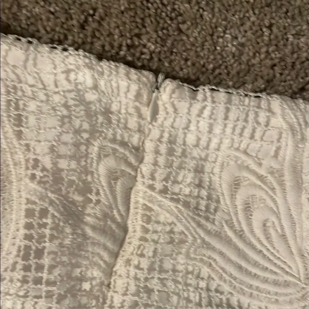 Sans Souci Elegant White Lace Skirt bridal size small - Image 8