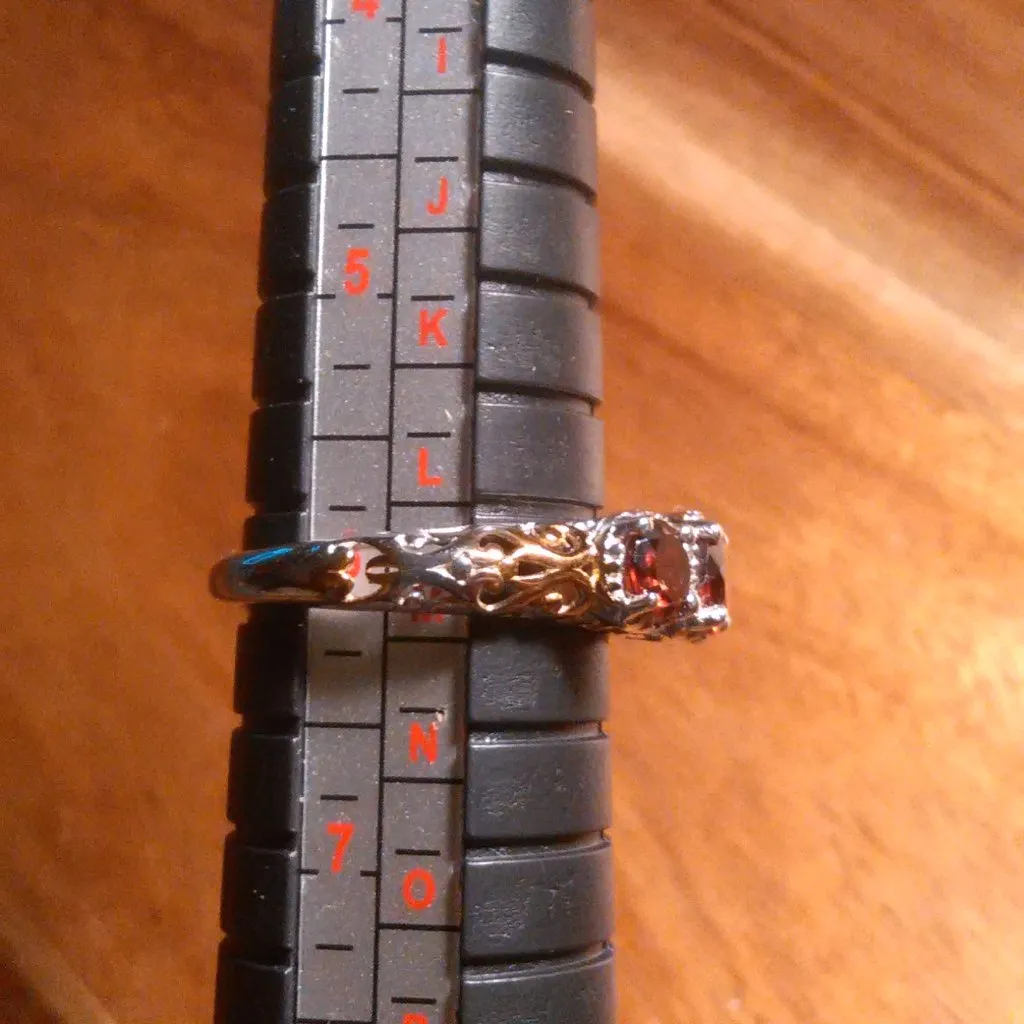 Mozambique Garnet Sterling Silver Trilogy Ring (Size 6) - Image 4