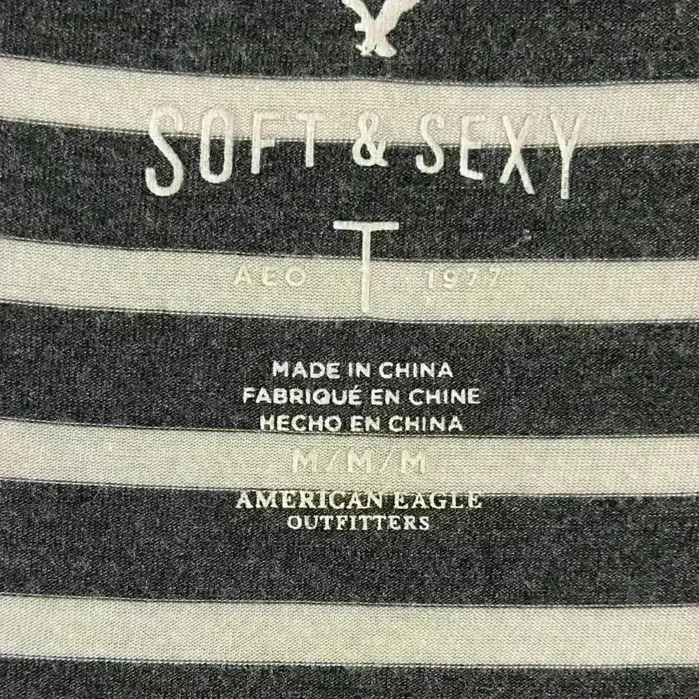 American eagle soft & sexy v neck striped tunic tee dark grey Medium - Image 6