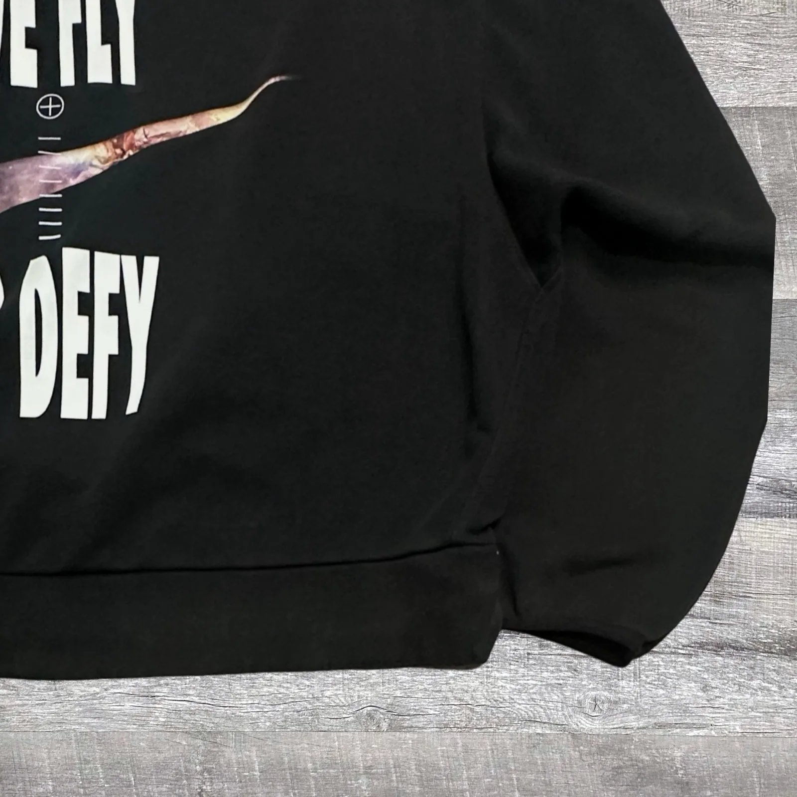 Nike Dri Fit Swoosh Fly Graphic Boxy Sweatshirt Womens S Black Loose Fit Crop - Image 3