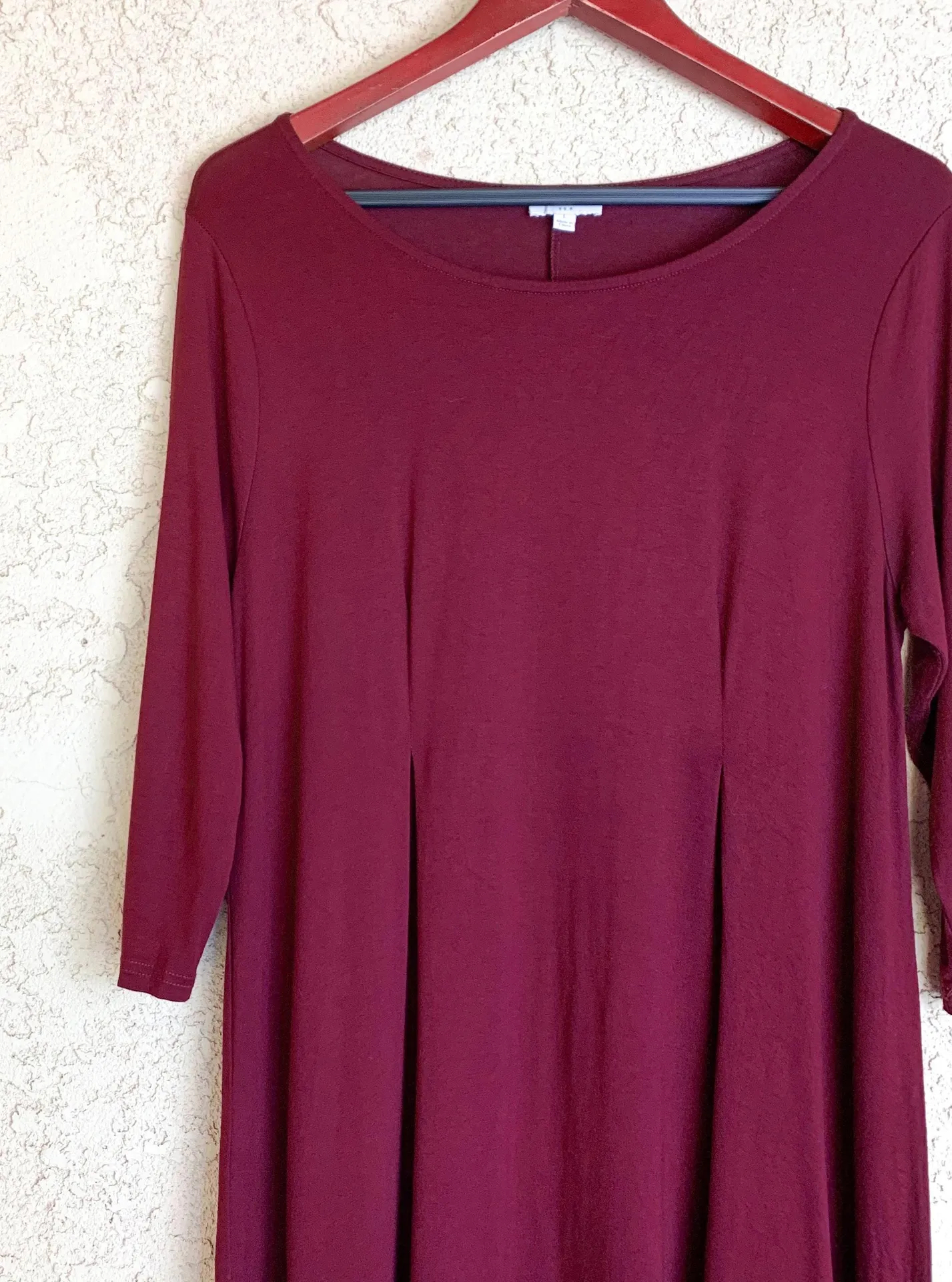 Burgundy 3/4 Sleeve Skater Dress - Image 3