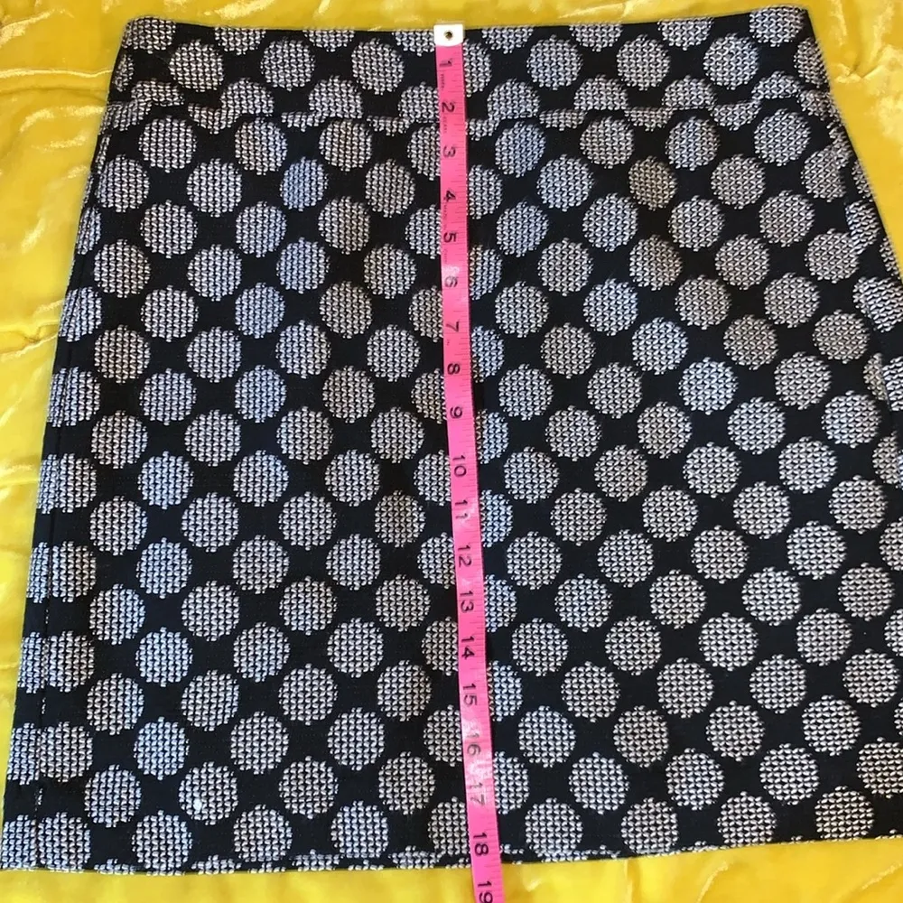 Size 4 Circular Pattern Skirt - Image 10