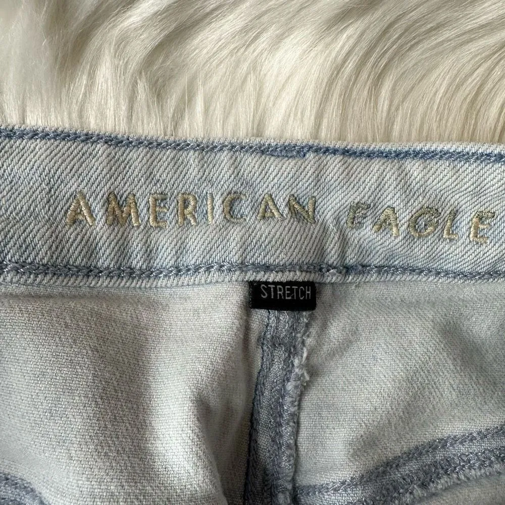 American Eagle Outfitters Mom Jeans Ripped High Waist Size 8 Short - Image 7