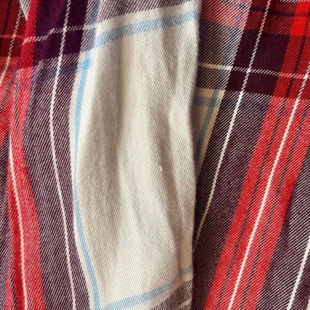 Levi’s Boyfriend Fit Plaid Button Down Blouse Medium - Image 11