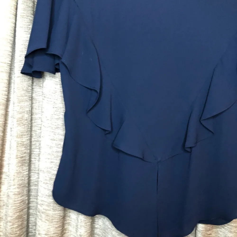 NWT BCBGMaxazria Navy Blue Ruffled Split-Hem Top - Image 5