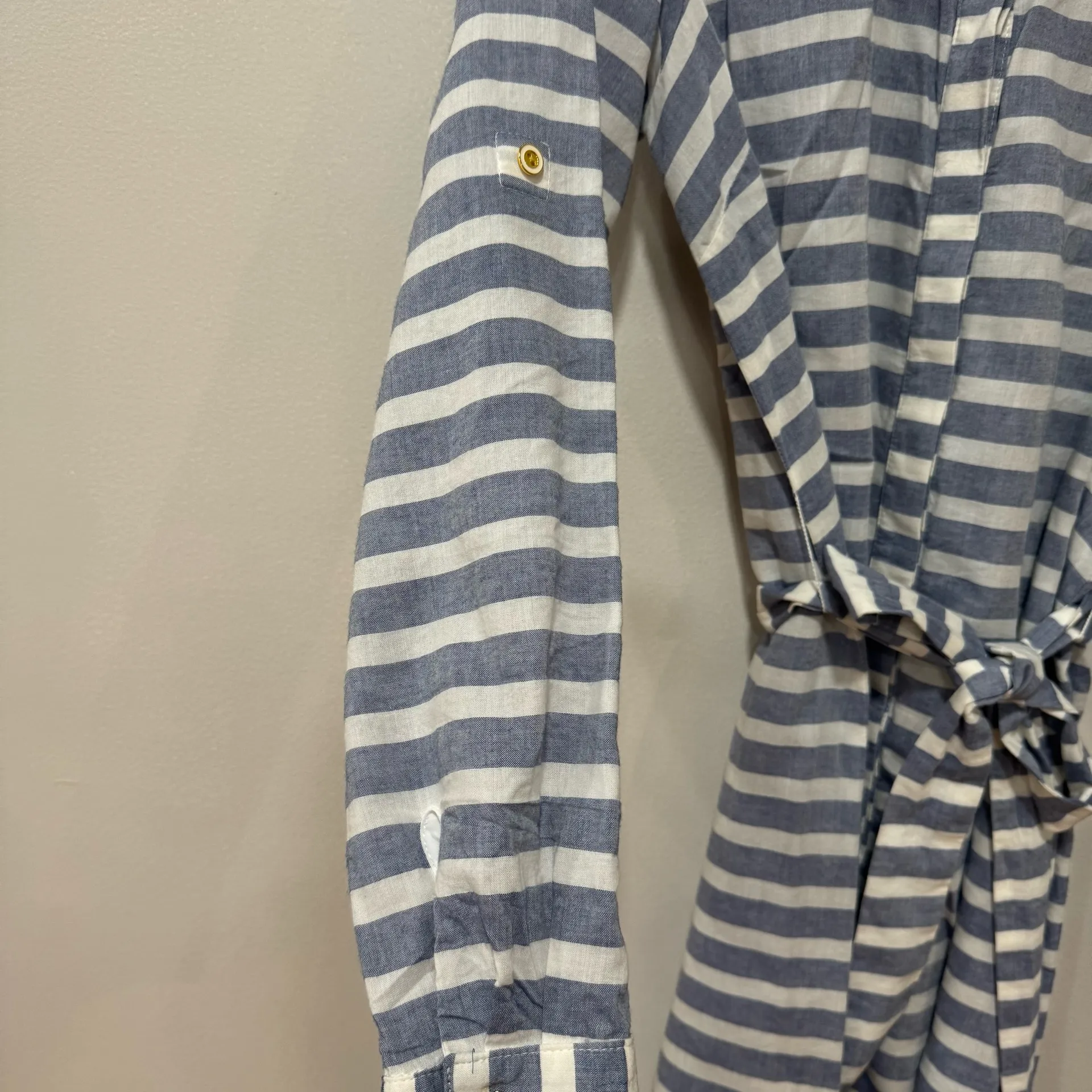 Hutch Anthropologie striped button down dress  Size Medium  - Image 7