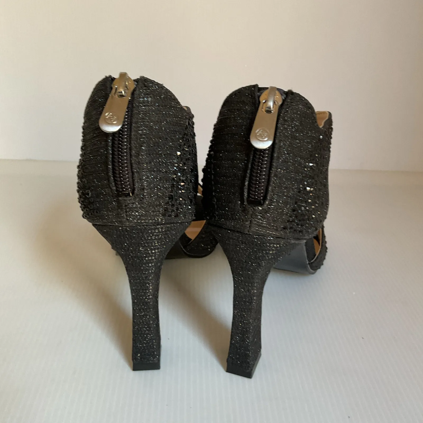 Adrienne Vittadini Black Glitter High Heel Sandals Size 8.5 - Image 5