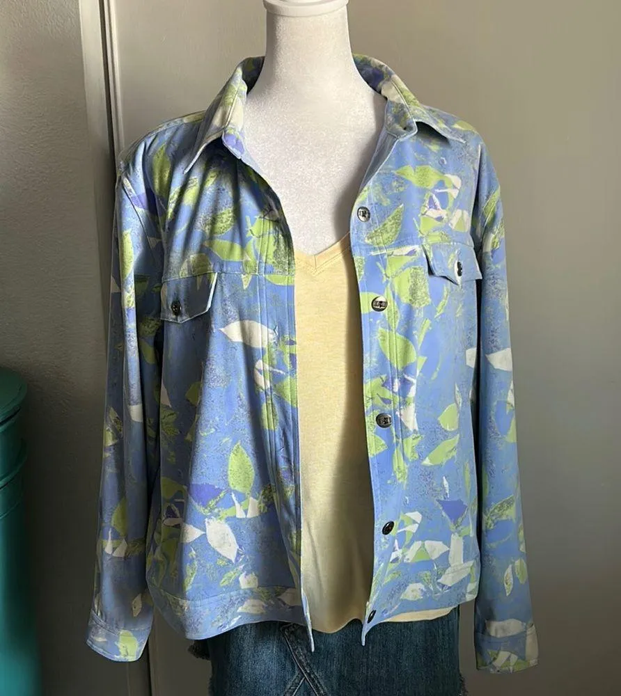 Christopher & Banks Sporty Vintage Floral Stretch Lightweight Button Up Jacket - Image 11
