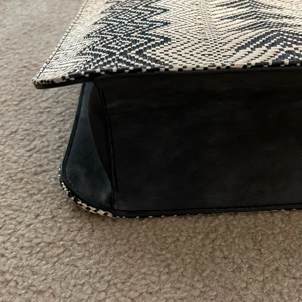 Wet Seal Womens Boho Woven‎ Medium Purse Tote Bag Suede Faux Leather Accents. - Image 12