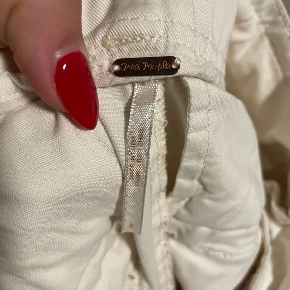 FREE PEOPLE High Waisted ‘90S Peg Paperbag Pants in Creme- Size 8 - Image 11