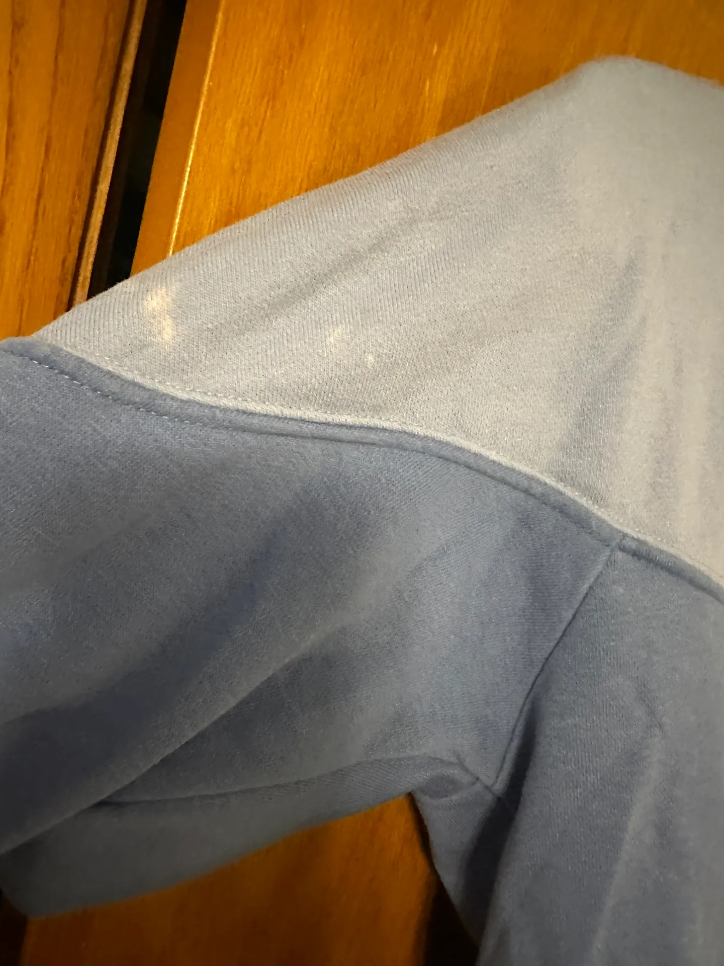 Cropped Sweatshirt - Image 4