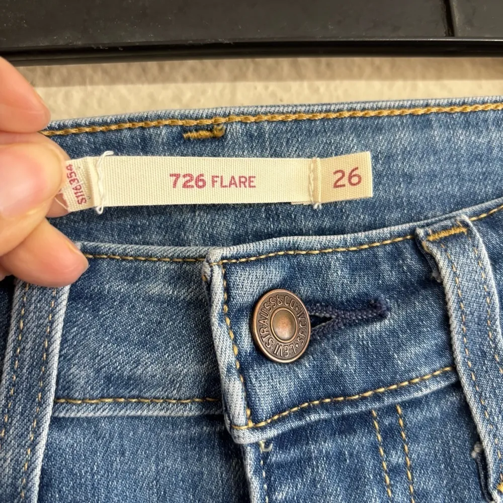 Levi's  726 Blue Flare Jeans Size 26 - Image 7