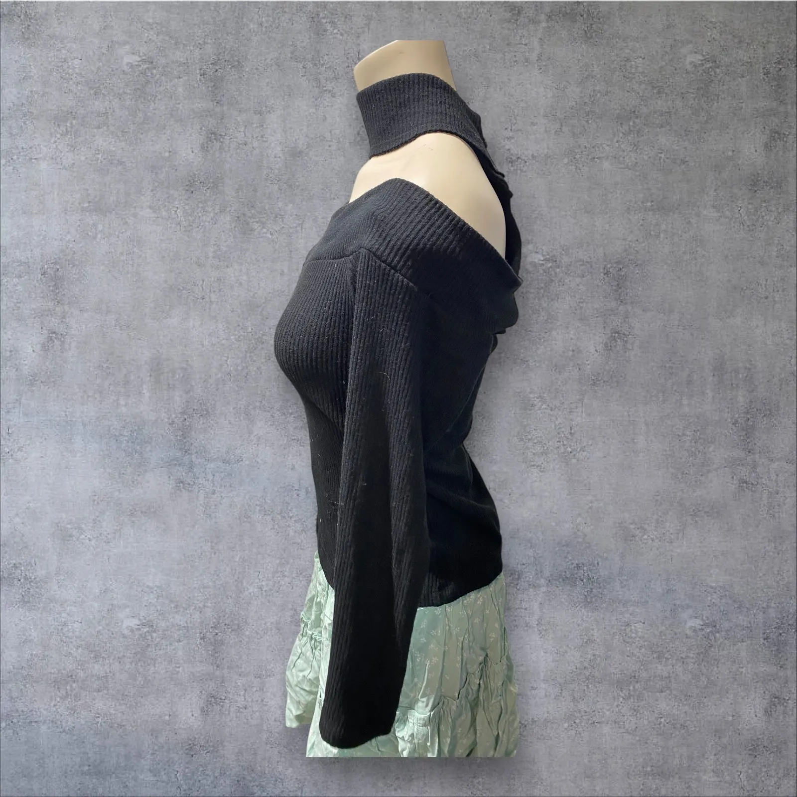 Brand New LNA Women's Size XS Black Long Sleeve Neck Tie Blouse Shirt Top - Image 2