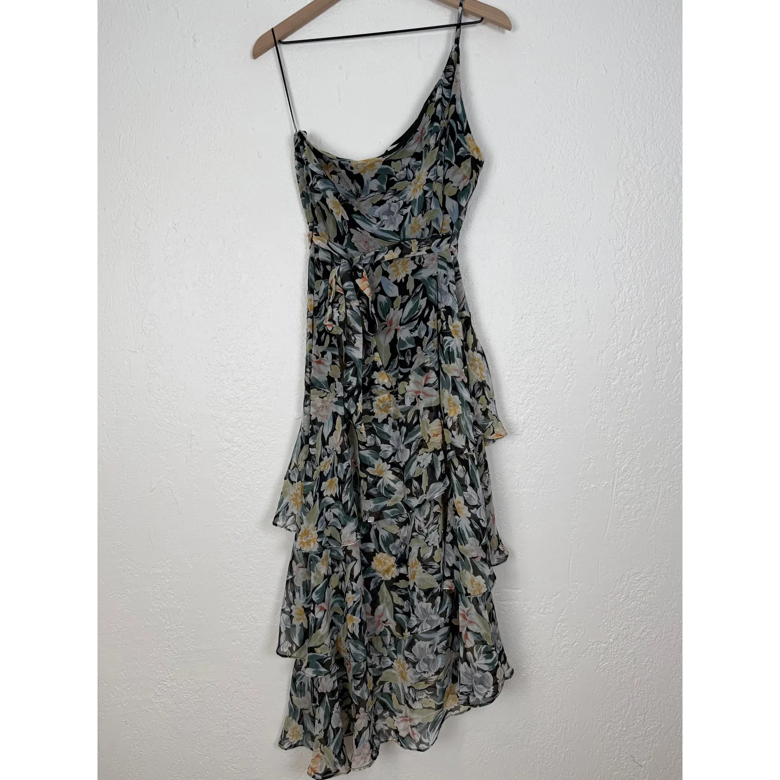Petal & Pup Amren Floral One-Shoulder Tiered Asymmetric Dress Size 14 - Image 2