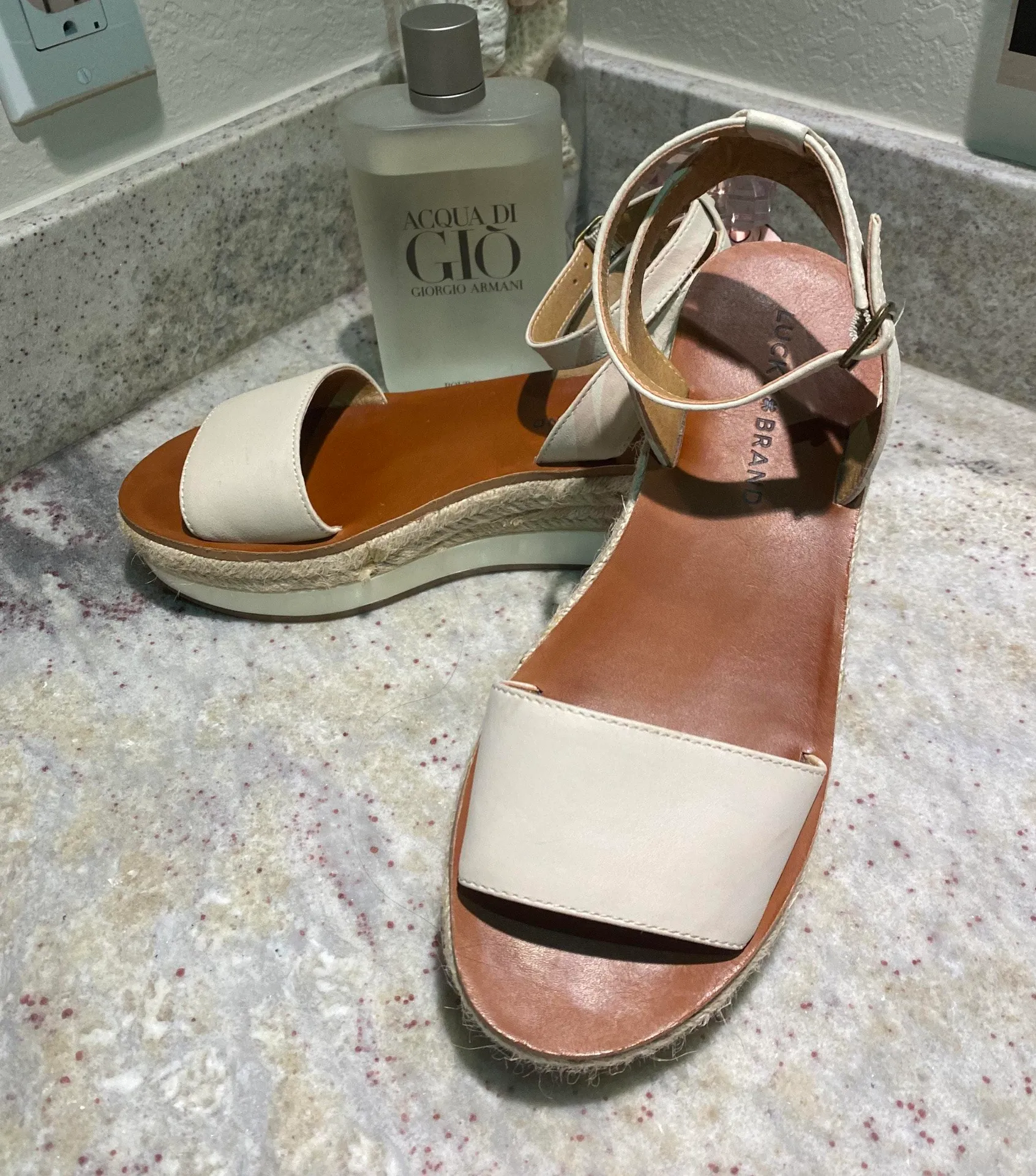 Lucky Brand Leather Sandals - Image 3