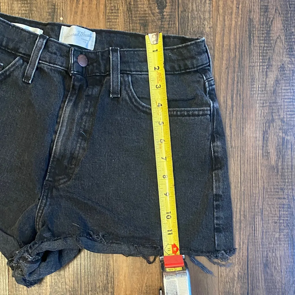 Universal Thread Dark Gray Denim Shorts - Image 3