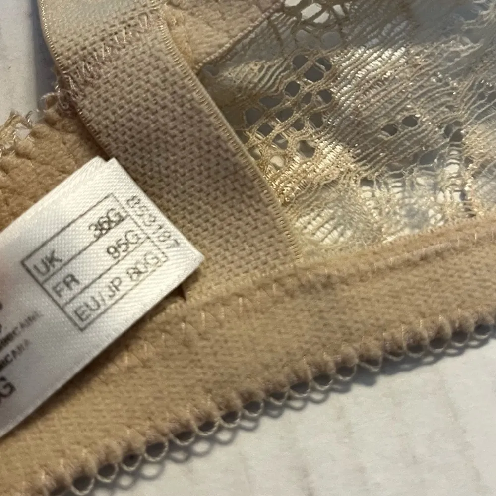 Wacoal Bra Beige Inspiration Seamless Contour Plunge T-Shirt Sz 36G GUC #853187 - Image 14