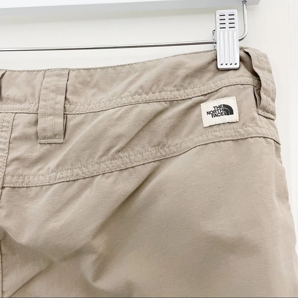 North Face Hiking Crop Pants - Image 6