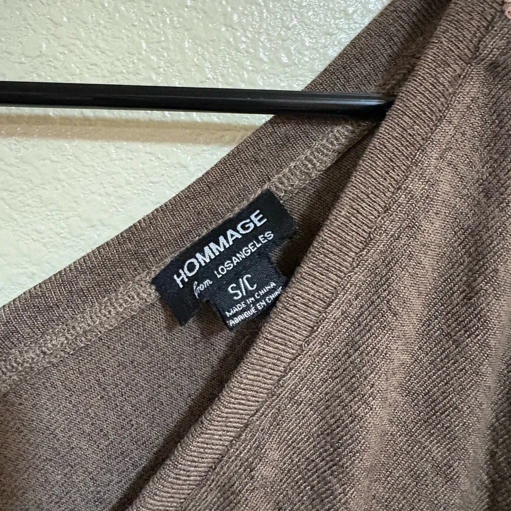 HOMAGE Brown V - Image 6