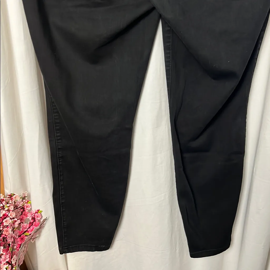 Torrid Women's Black Denim Jegging Size 20 - Image 7
