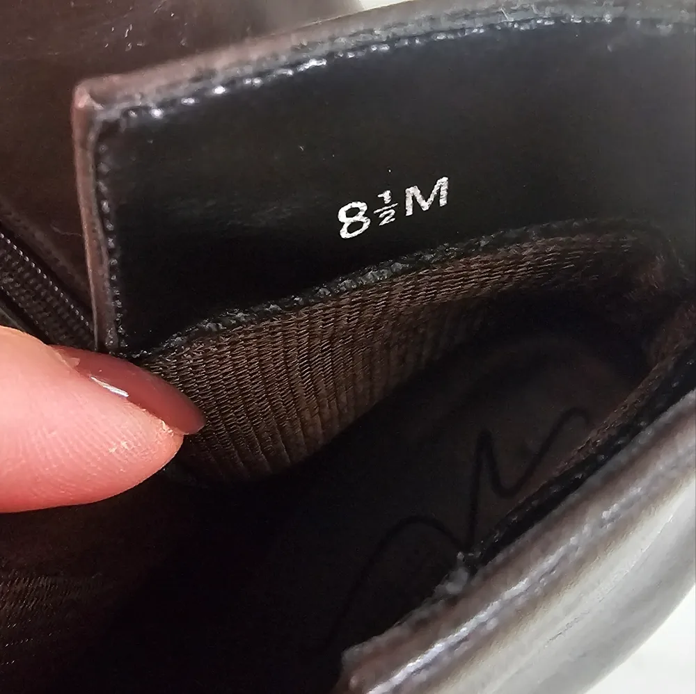 Chocolate Brown Newport News Easy Style Double Zipper Ankle Boots size 8.5 - Image 10