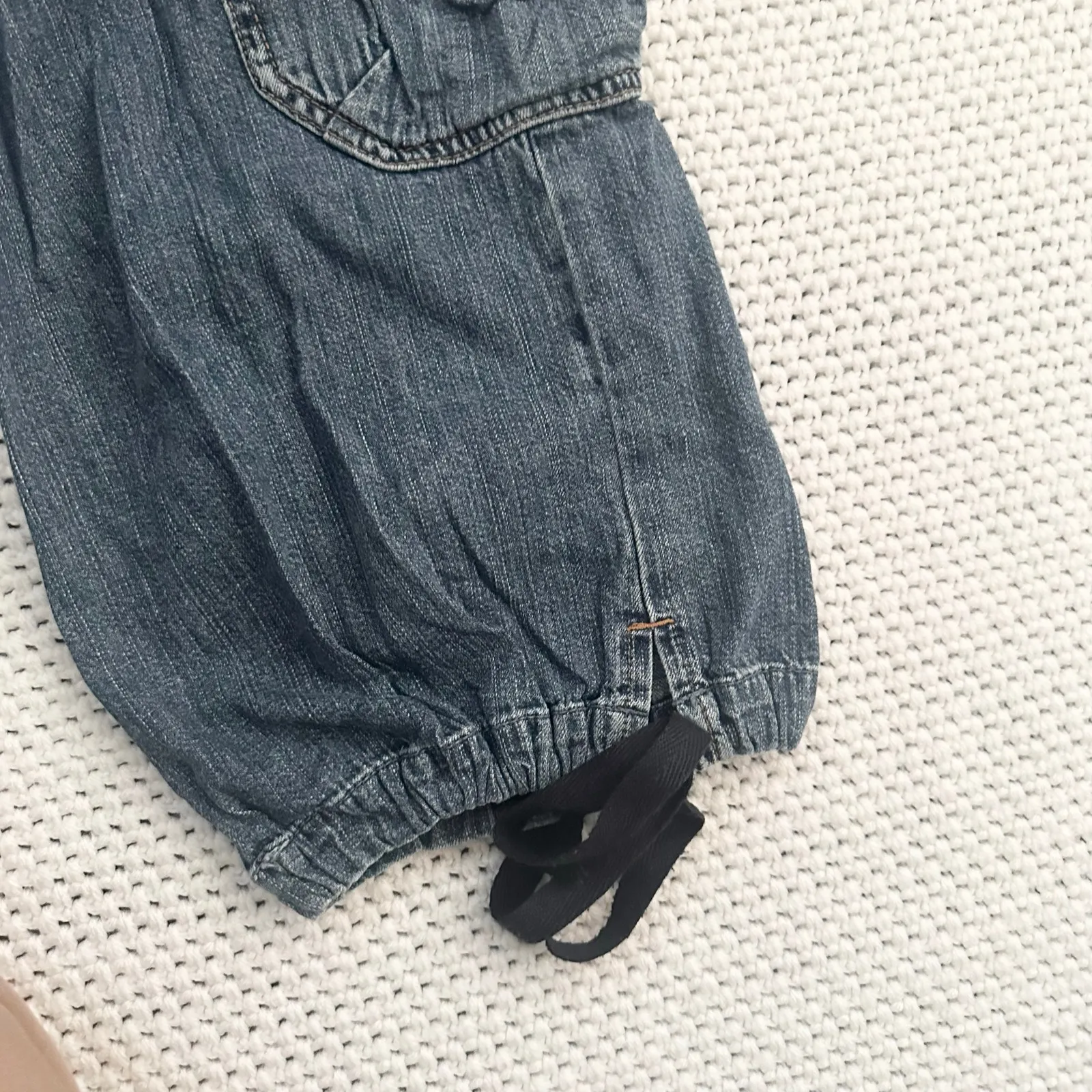 GAP Vintage Y2K Blue Denim Cargo Tie End Capri Pants Women 4 Utility Girlie - Image 6