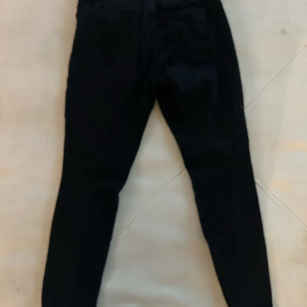 Express Black Skinny Jeans Classic Fit - Image 3