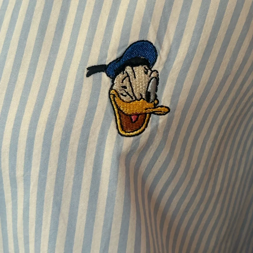 Forever 21 embroidered Donald Duck blue pinstripe cozy button up pajama top S - Image 4