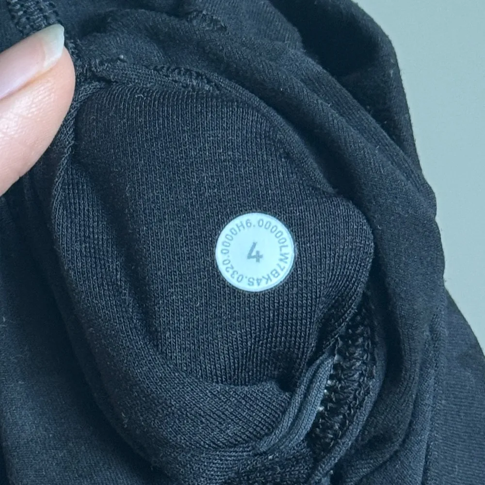 Lululemon Align Shorts Size 4 Black Gray Camo 10” - Image 6