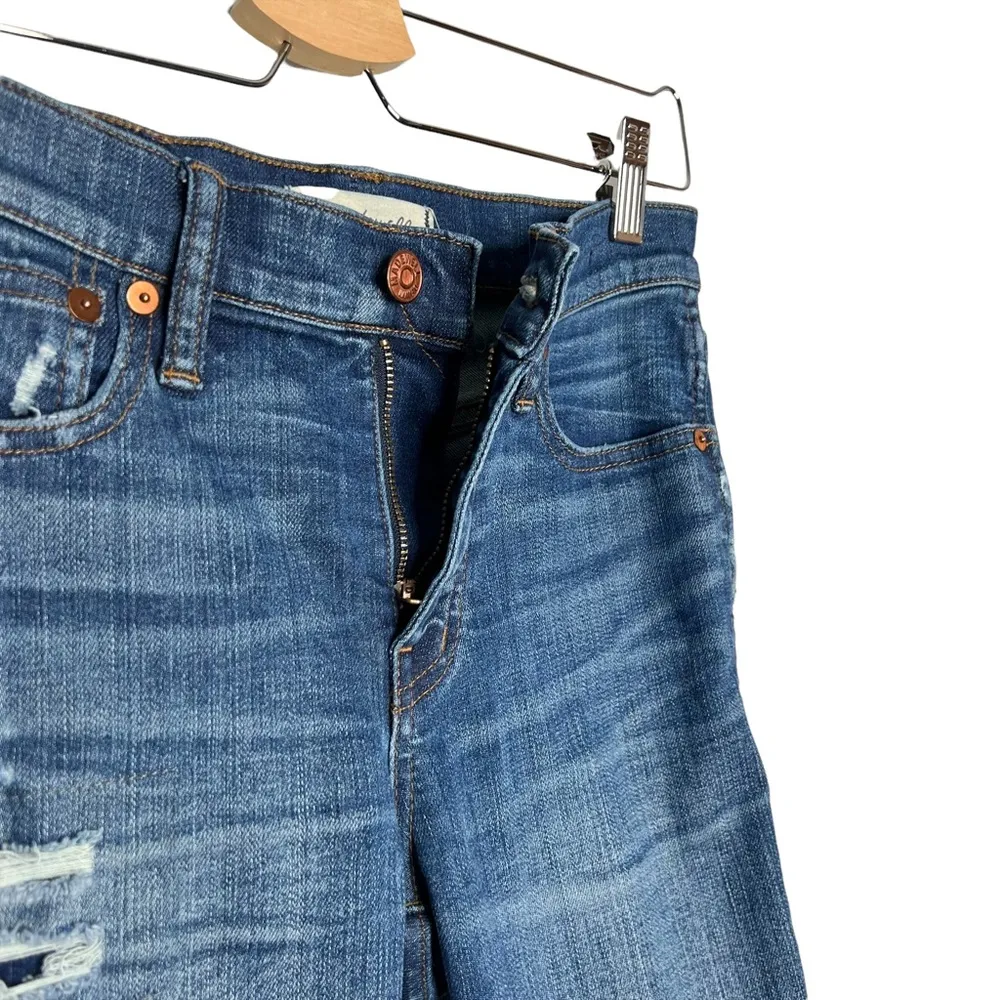 Madewell 9” High Riser Skinny Skinny Distressed Jeans - Image 4