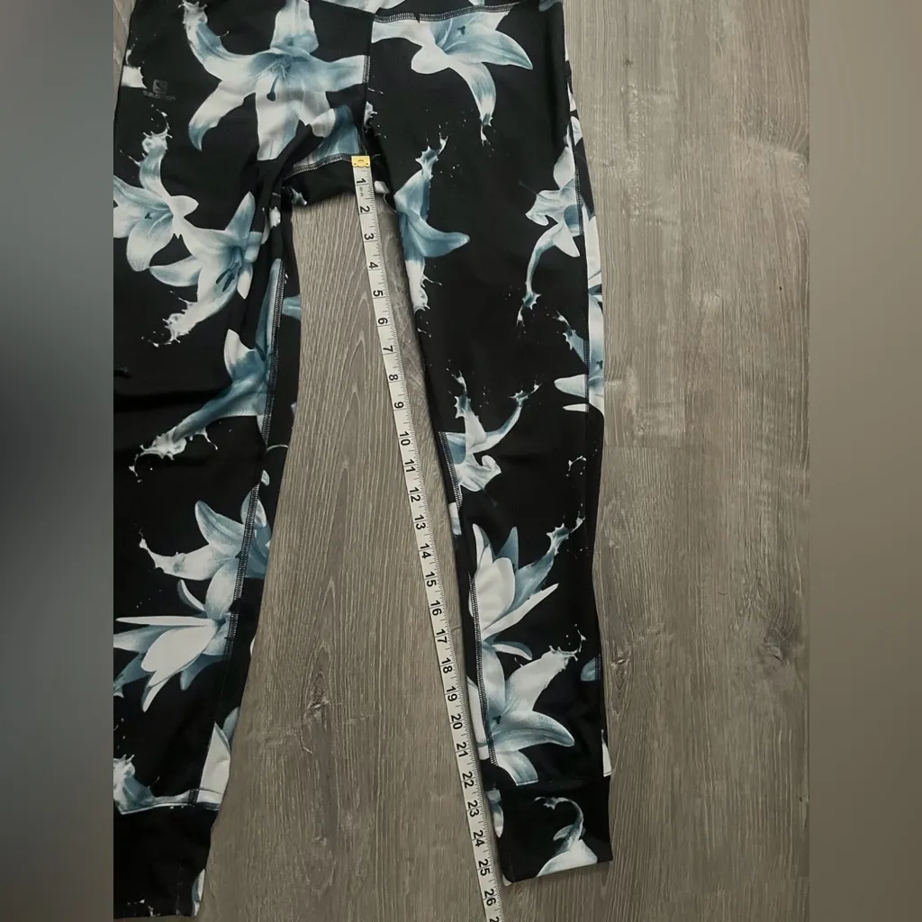 Salomon Women's Mantra Tech Leggings Size M Floral Black Blue White Activewear - Image 12