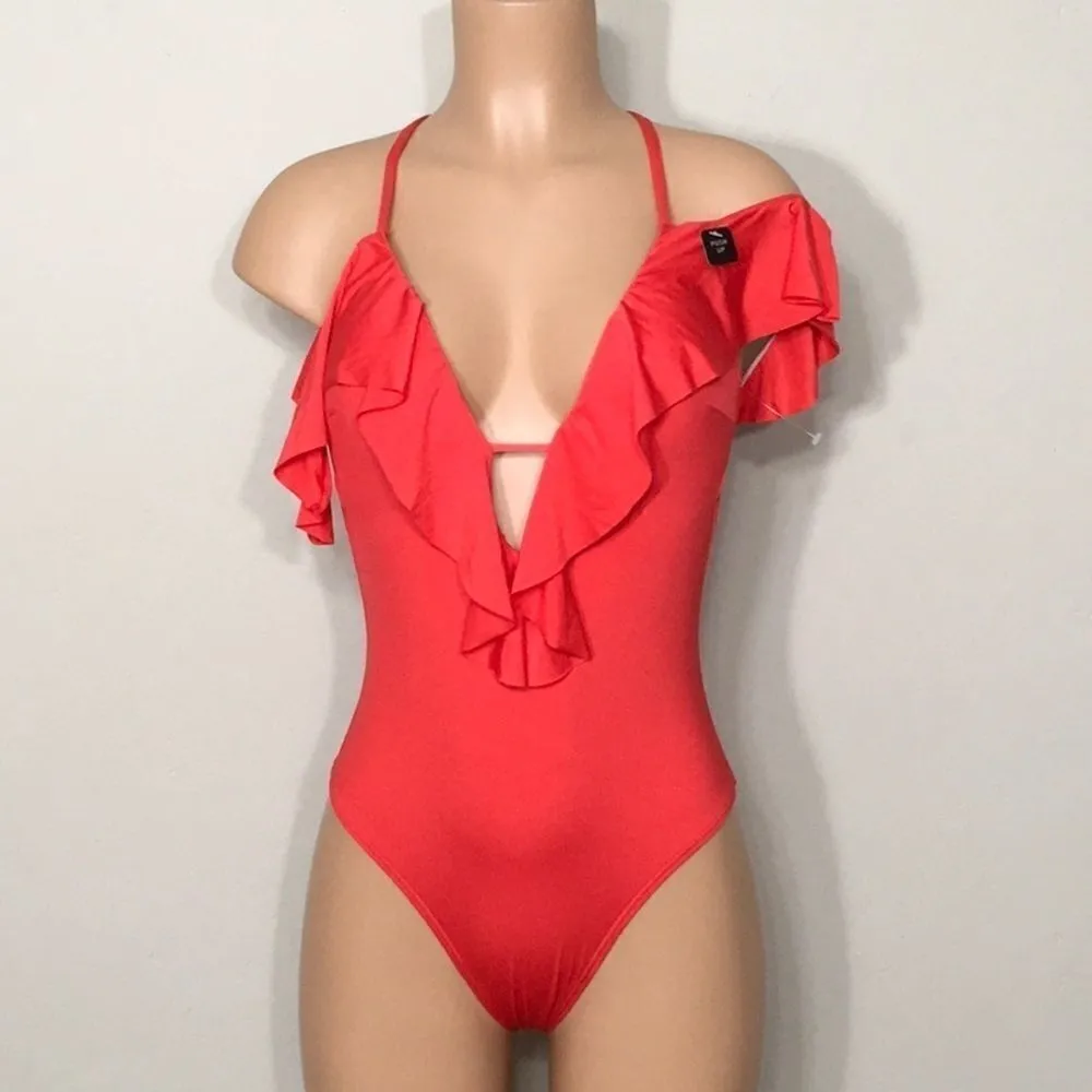 New. Kenneth Cole red swimsuit. - Image 5