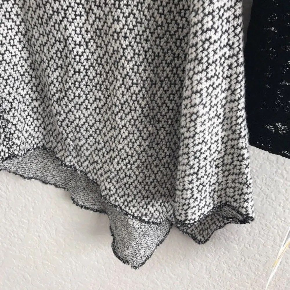 STYLE & CO M MEDIUM VINTAGE SOUL LACE BLACK WHITE - Image 3