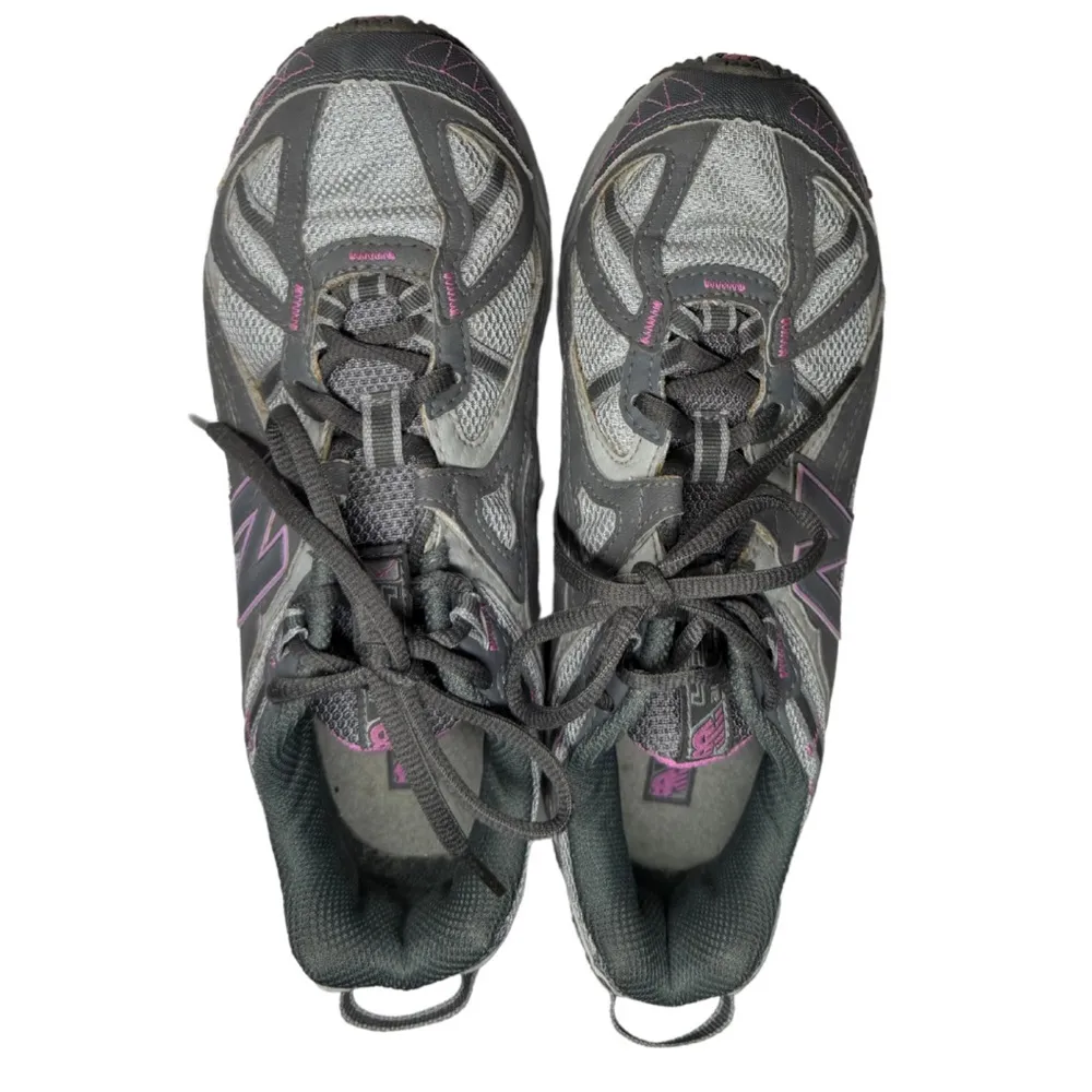 New Balance 411 All Terrain Gray Pink Athletic Shoes Outdoor hiking 8 camping - Image 2