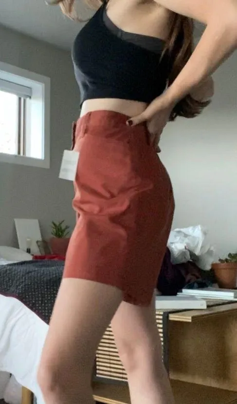 Lands End Burnt Orange Mid Rise Shorts  - Image 3